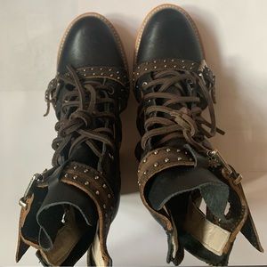 Womens Leather Ankle Boots- warm weather.Open sides. Size 7 runs a bit small.